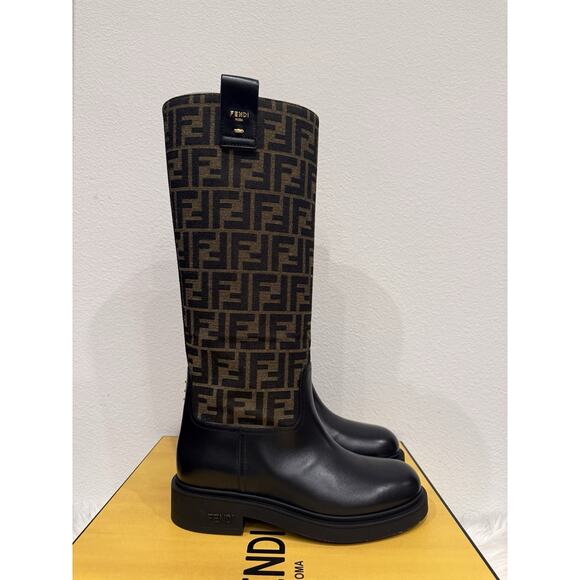 Fendi Filo FF Logo Zucca Monogram Jacquard Rockoko Chenille Knee High Boot - Picture 9 of 16